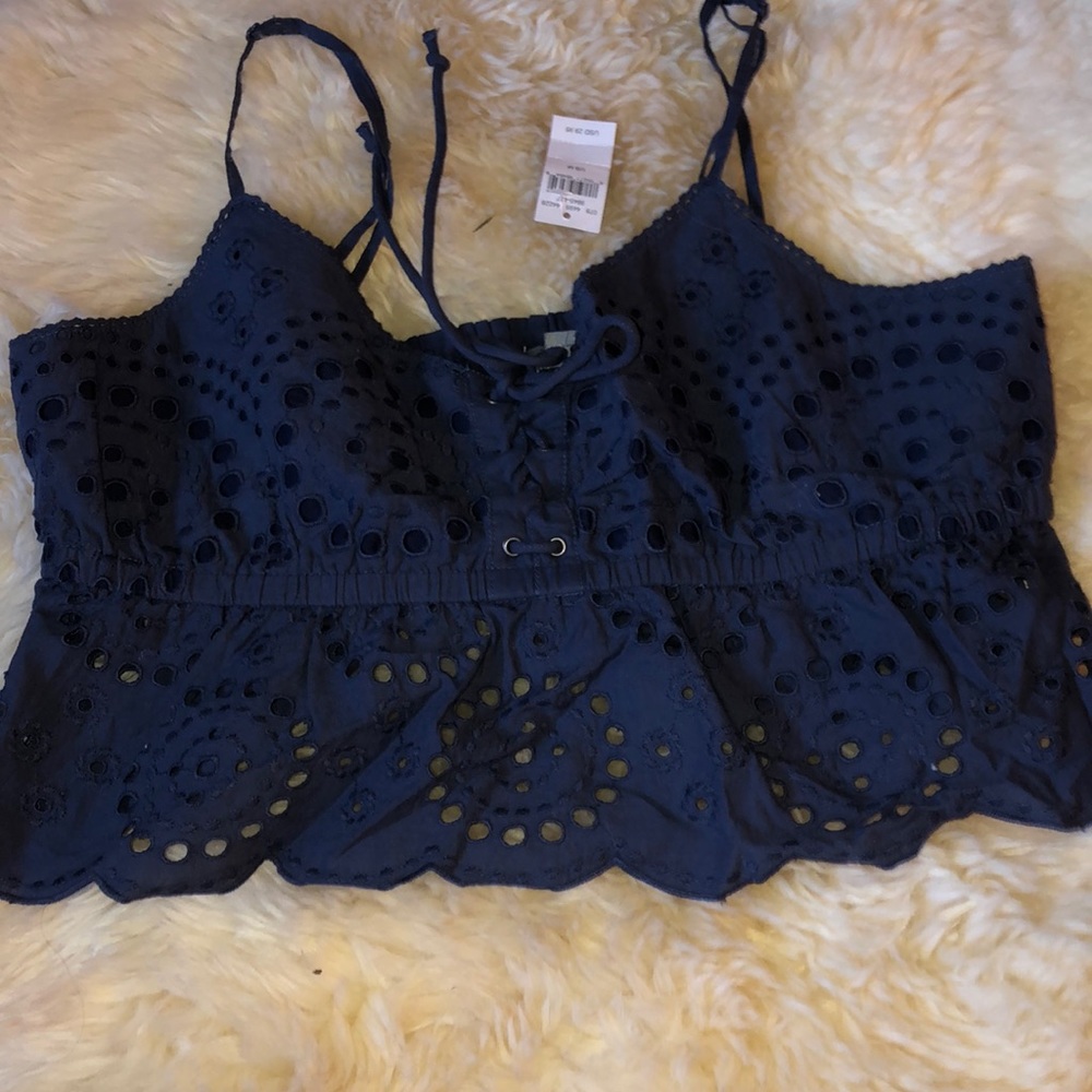 American Eagle navy tank size medium nwt